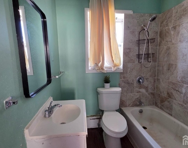 62 Georges Road - Photo Thumbnail 2