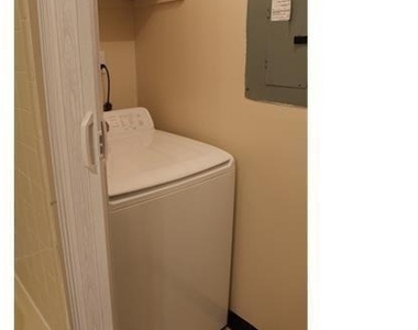 1201 Aspen Drive - Photo Thumbnail 8