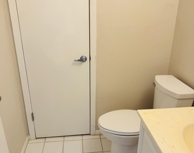 171 Nebula Road - Photo Thumbnail 10