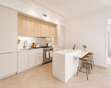 29-18 41st Avenue - Photo Thumbnail 1