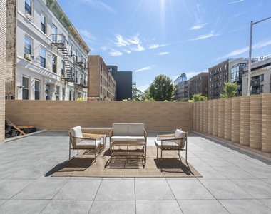 1 Lenox Road - Photo Thumbnail 3