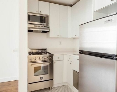 127 4th Avenue - Photo Thumbnail 3