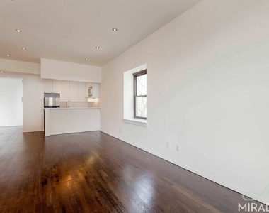 304 E 20th Street - Photo Thumbnail 1