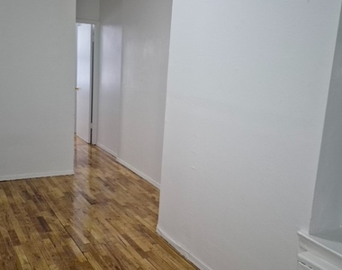 229 E 29th Street - Photo Thumbnail 15