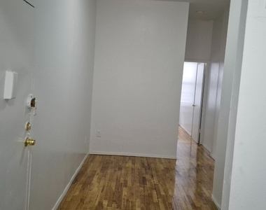 229 E 29th Street - Photo Thumbnail 17