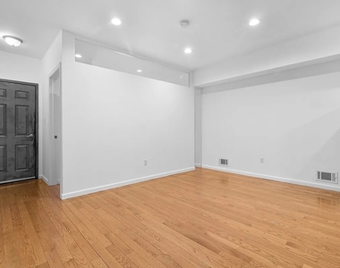 315 22nd Street - Photo Thumbnail 1
