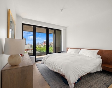 58 St Marks Place - Photo Thumbnail 1
