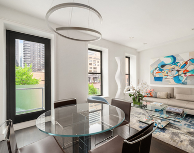 345 E 50th Street - Photo Thumbnail 4