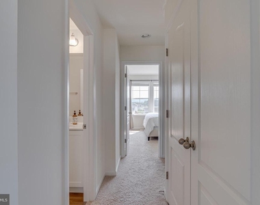 48 Orchard Green - Photo Thumbnail 13