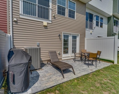48 Orchard Green - Photo Thumbnail 29