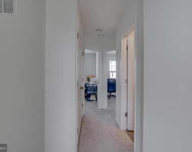 48 Orchard Green - Photo Thumbnail 20