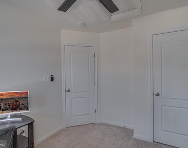 48 Orchard Green - Photo Thumbnail 23