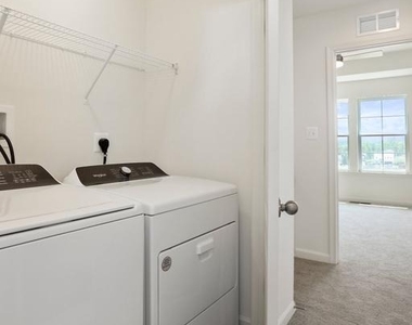 18 Clifton Mnr - Photo Thumbnail 44