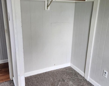 110 Kiln Drive - Photo Thumbnail 4