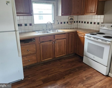 110 Kiln Drive - Photo Thumbnail 1