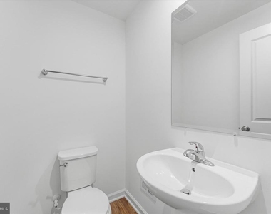 501 Fontana Circle - Photo Thumbnail 28