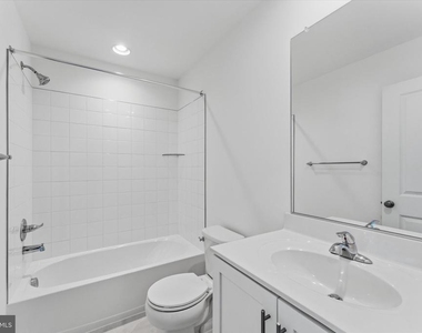 501 Fontana Circle - Photo Thumbnail 21