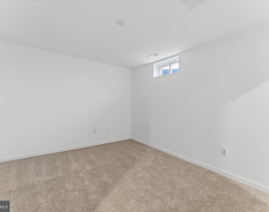 501 Fontana Circle - Photo Thumbnail 26