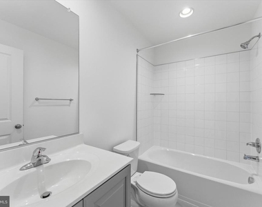 505 Fontana Circle - Photo Thumbnail 22