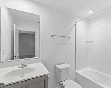 505 Fontana Circle - Photo Thumbnail 29