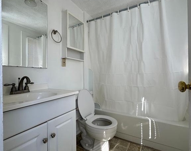 402 S Cameron Street - Photo Thumbnail 8