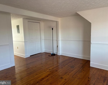 402 S Cameron Street - Photo Thumbnail 4