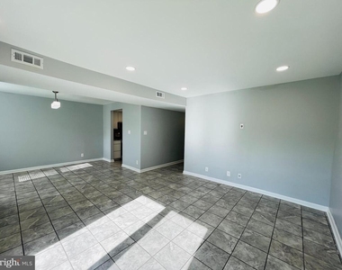 202 Chesterfield Lane - Photo Thumbnail 1