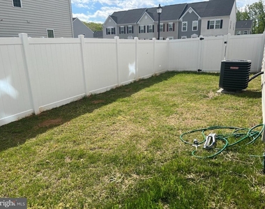 526 River Way - Photo Thumbnail 40