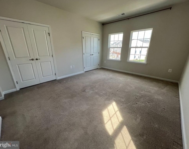 526 River Way - Photo Thumbnail 29