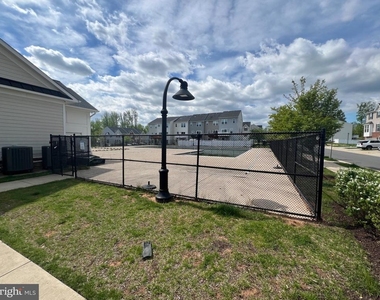 526 River Way - Photo Thumbnail 50