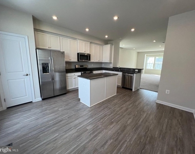 526 River Way - Photo Thumbnail 17