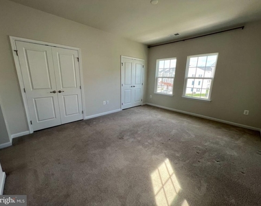 526 River Way - Photo Thumbnail 38