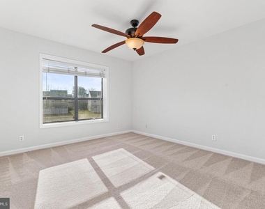 202 Chesterfield Lane - Photo Thumbnail 13