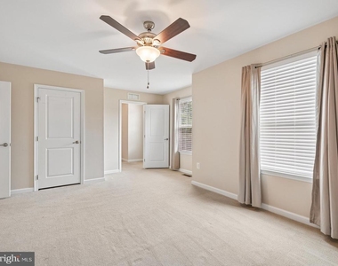 23 Taylors Hill Way - Photo Thumbnail 36