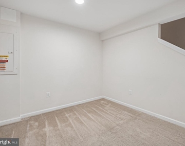 23 Taylors Hill Way - Photo Thumbnail 49