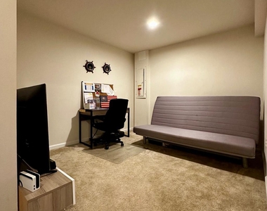 23 Taylors Hill Way - Photo Thumbnail 19