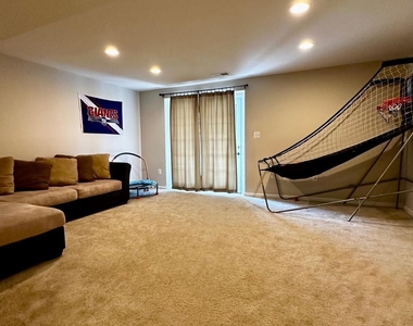 23 Taylors Hill Way - Photo Thumbnail 18