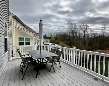 23 Taylors Hill Way - Photo Thumbnail 21
