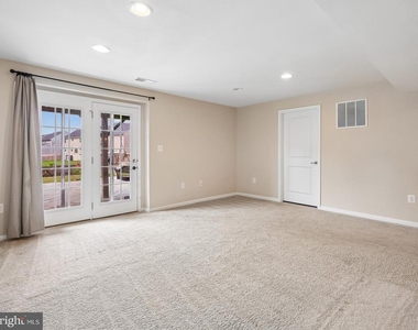 23 Taylors Hill Way - Photo Thumbnail 43