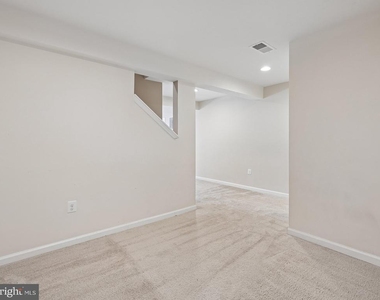 23 Taylors Hill Way - Photo Thumbnail 48