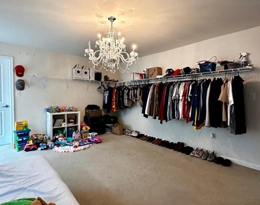 23 Taylors Hill Way - Photo Thumbnail 12