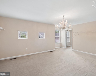 23 Taylors Hill Way - Photo Thumbnail 30