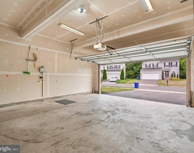 23 Taylors Hill Way - Photo Thumbnail 54