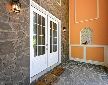 12029 Sycamore Shoals Drive - Photo Thumbnail 8