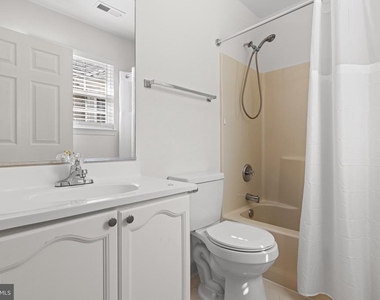 11318 Savannah Drive - Photo Thumbnail 23