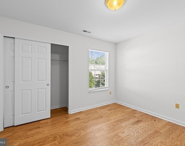 11318 Savannah Drive - Photo Thumbnail 24