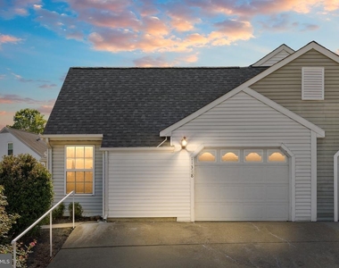 11318 Savannah Drive - Photo Thumbnail 3