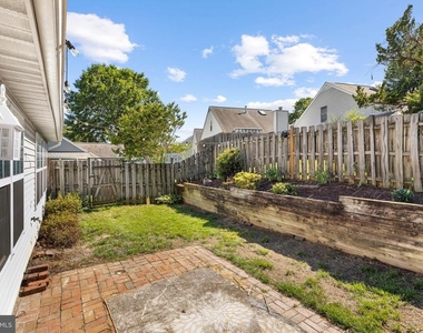 11318 Savannah Drive - Photo Thumbnail 25
