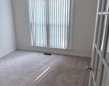 5970 Spout Spring Court - Photo Thumbnail 9