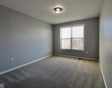 23315 Milltown Knoll Square - Photo Thumbnail 9